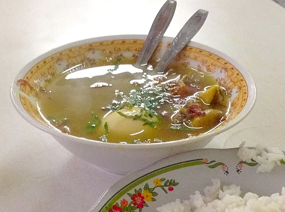 Snapdishの料理写真:Soto Madura|Bambang Budiono Tjioさん