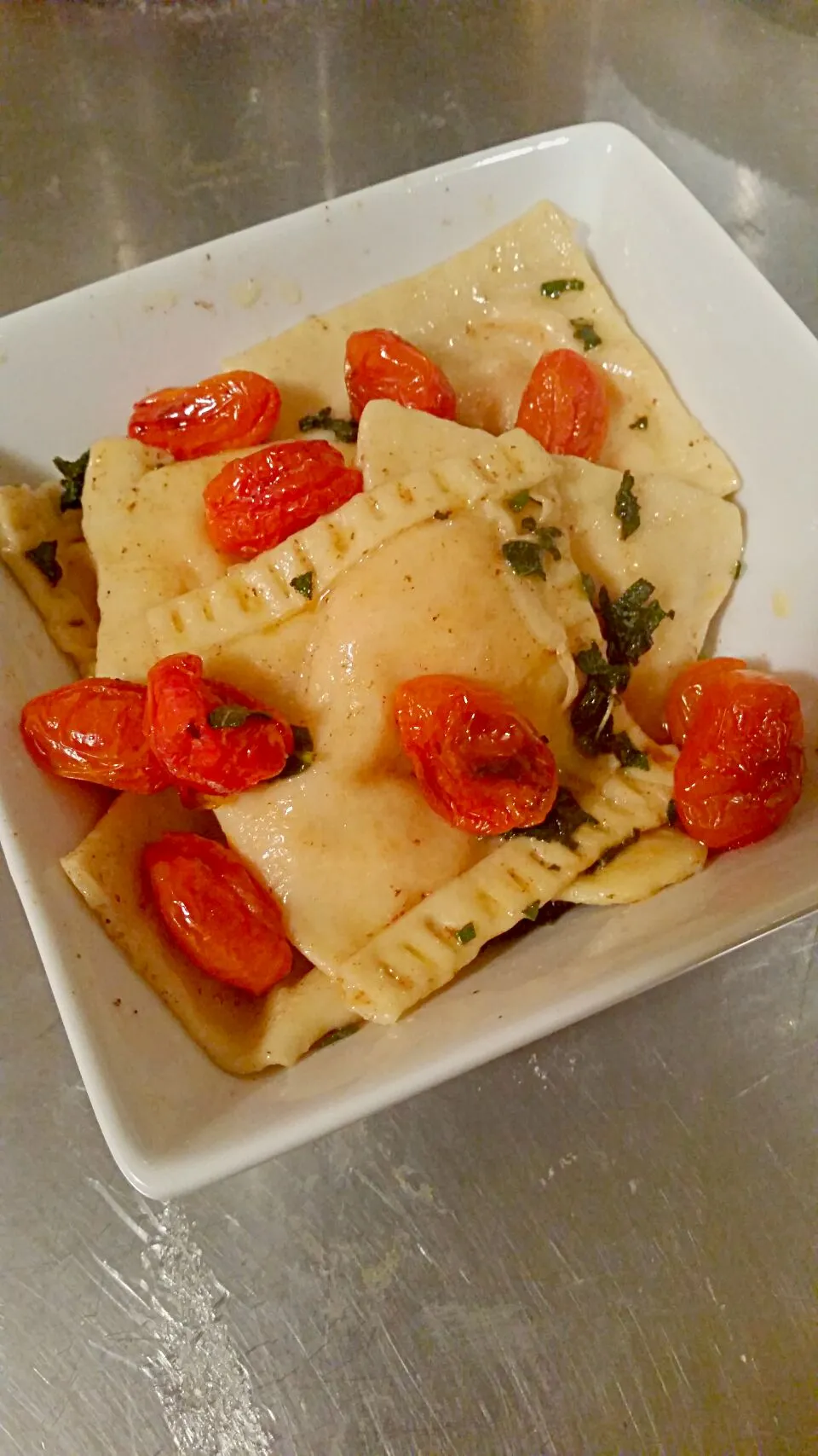 butternut squash in a brown butter save sauce with roasted grape tomatoes|Jacki Carterさん