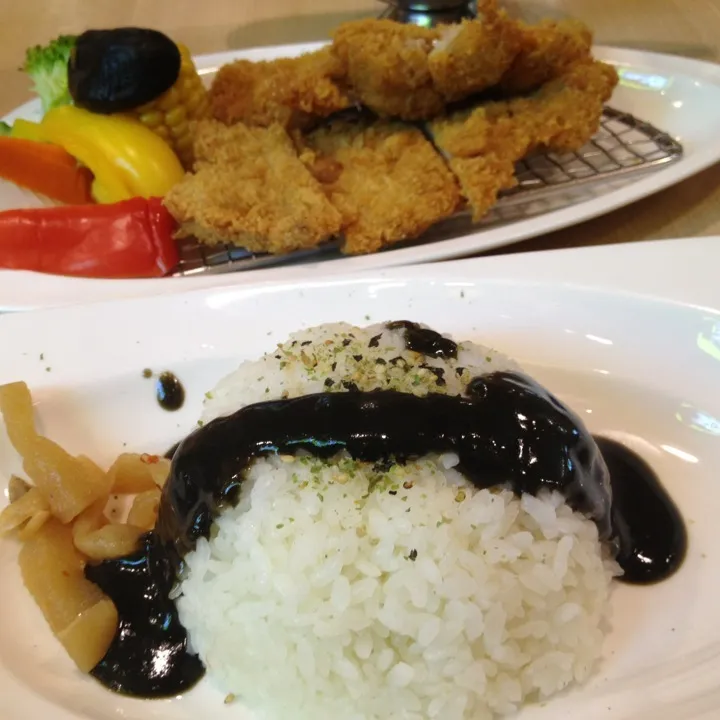 Black curry with chicken fillet|Elaineさん