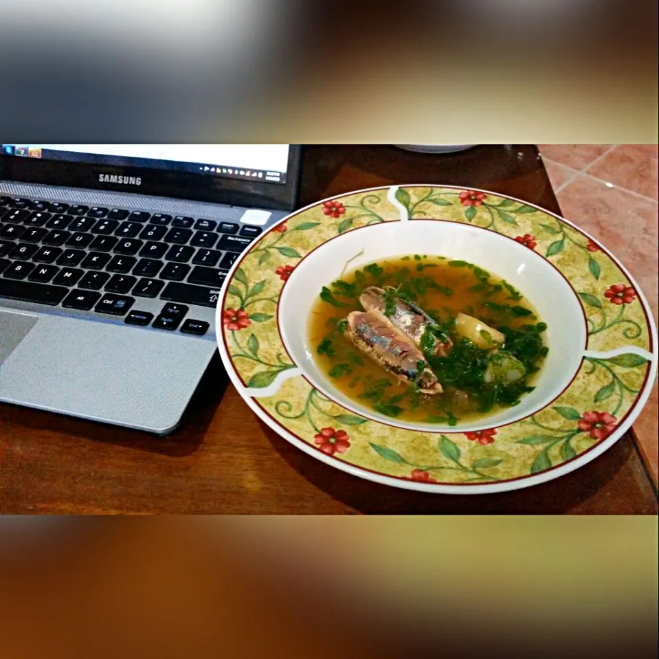 Sardinas en maligoso soup.|Dust Sicatさん