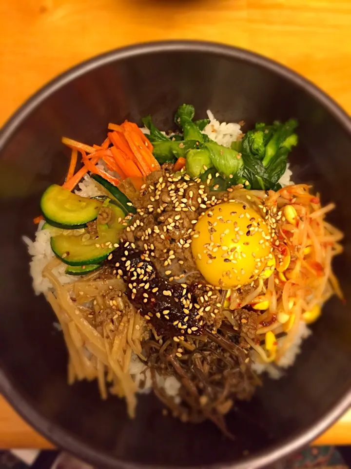 Snapdishの料理写真:Dolsot Bibimbap|Haejinさん