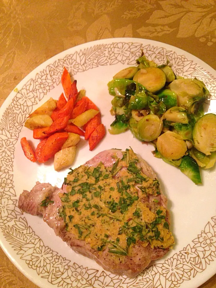 Herb pork chops|Jennifer Crutcherさん