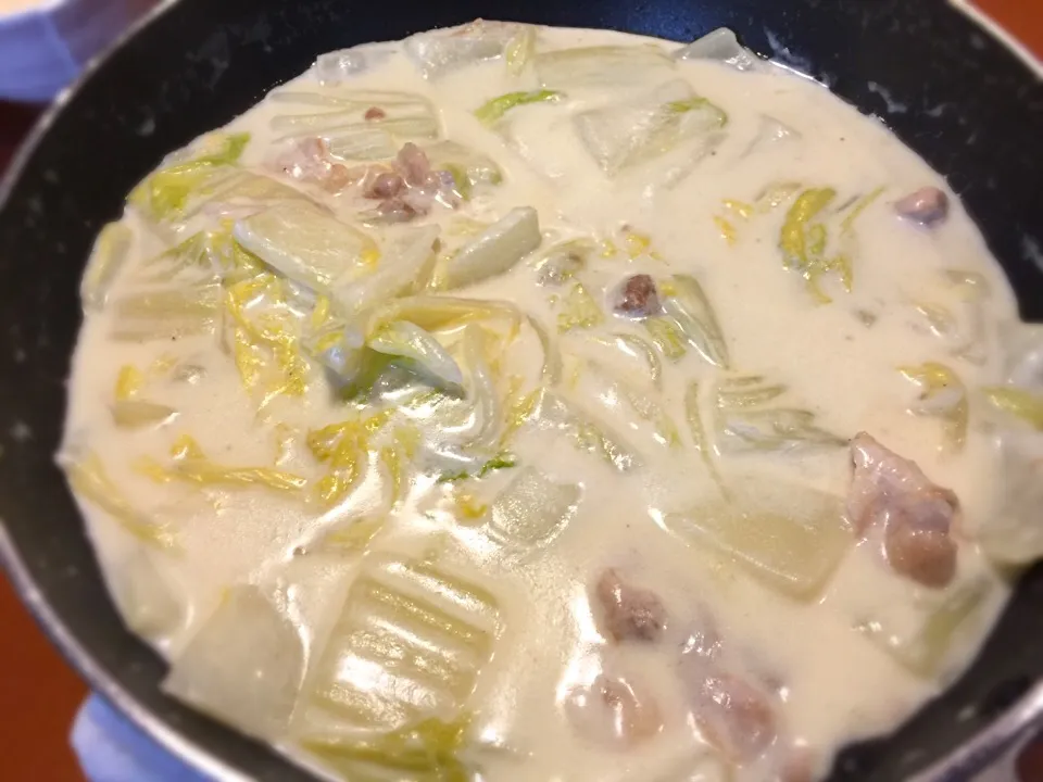 今日の賄い 豚肉と白菜のクリーム煮|ddr3rdmixさん