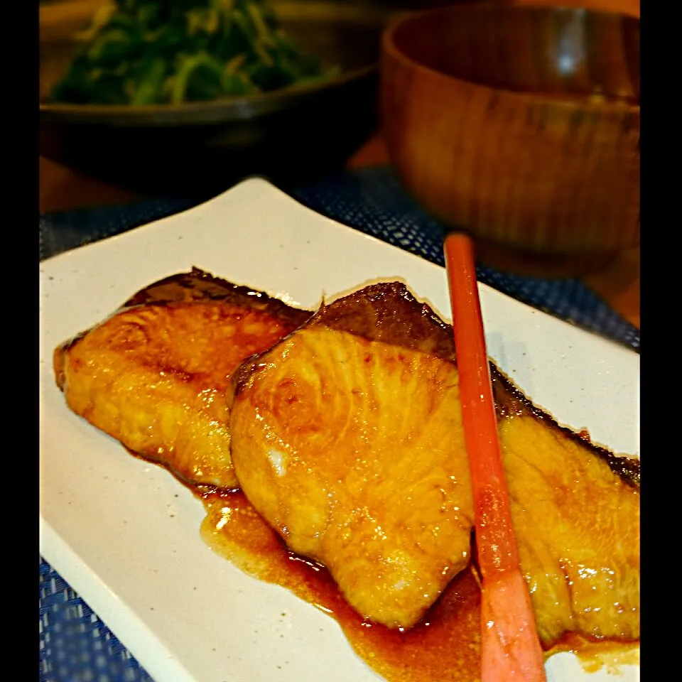 ご飯がススム!!ぶりの照り焼き|ケイさん