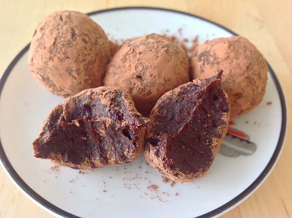 Raw truffles balls|marilyneさん