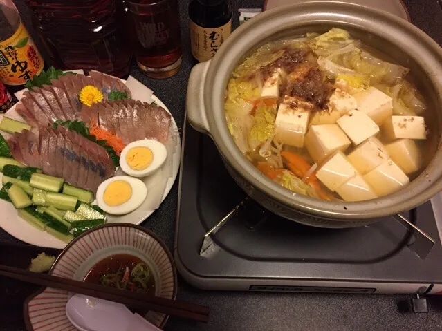 湯豆腐、ワカナのお刺身、塩もみキュウリ、ゆで卵❗️٩꒰ʘʚʘ๑꒱۶✨|サソリさん