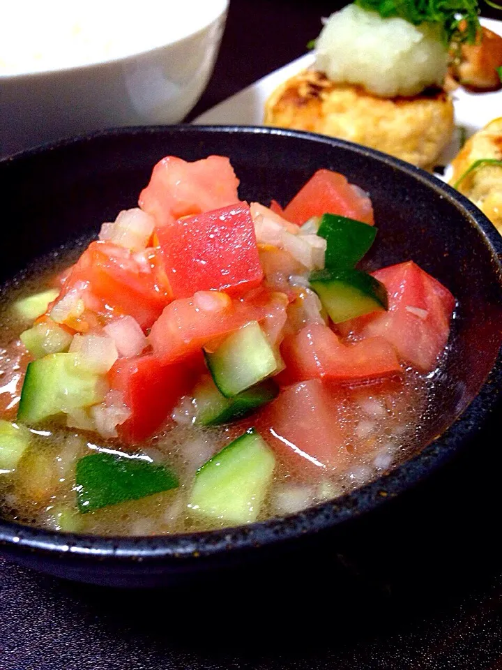 くららさんの料理 スプーンで食べる‼夏のトマト🍅ときゅうりのサラダ⭐|Megumi Gotoさん