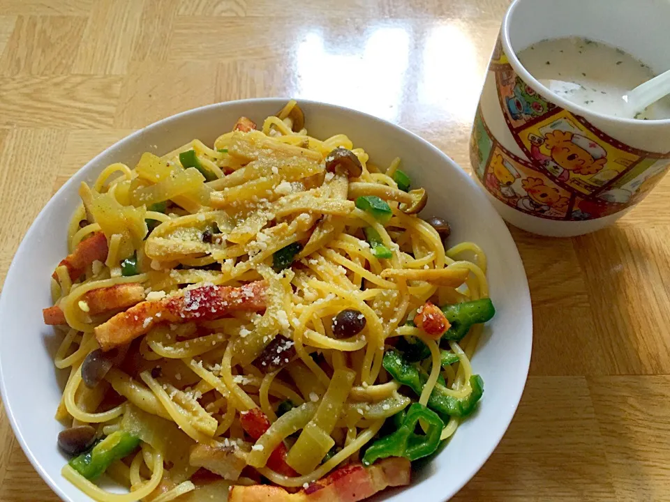 カレーパスタ＆じゃがいものポタージュ|Tarou  Masayukiさん