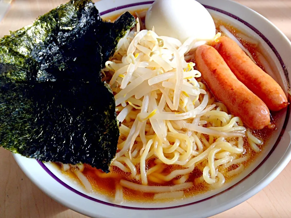 西山製麺を使ったラーメン|ばぁさんさん