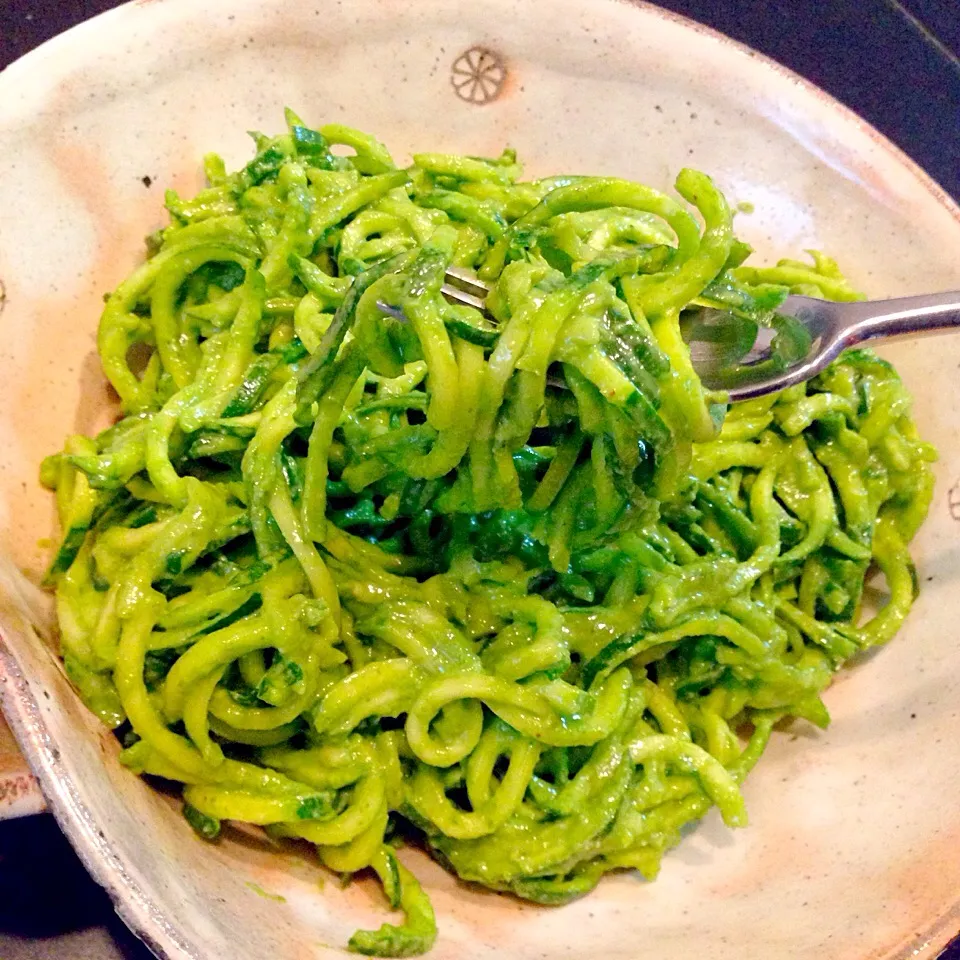 Pesto Zoodles.|Taeja Kuさん