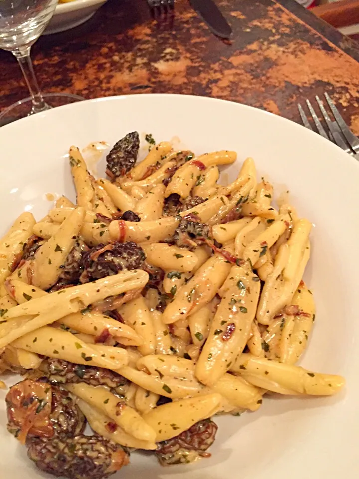 Mushroom cream pasta|lauren shannonさん