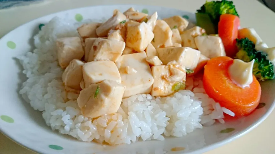 麻婆豆腐丼✨|しおさん