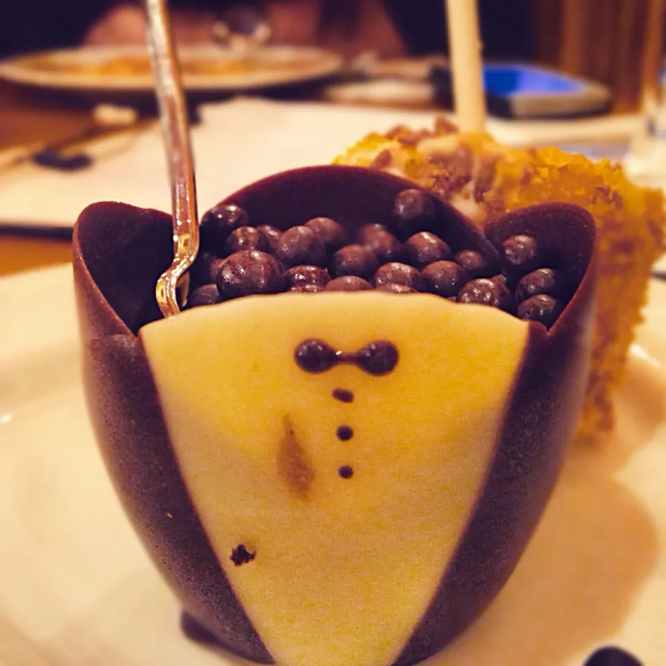 Tuxedo Tiramisu in Vegas|robert flickerさん