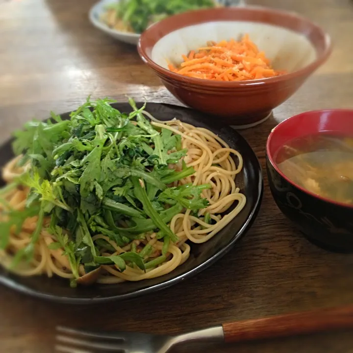 ツナと春菊の和風ポン酢スパゲティ＆人参のナムル|ともえさん