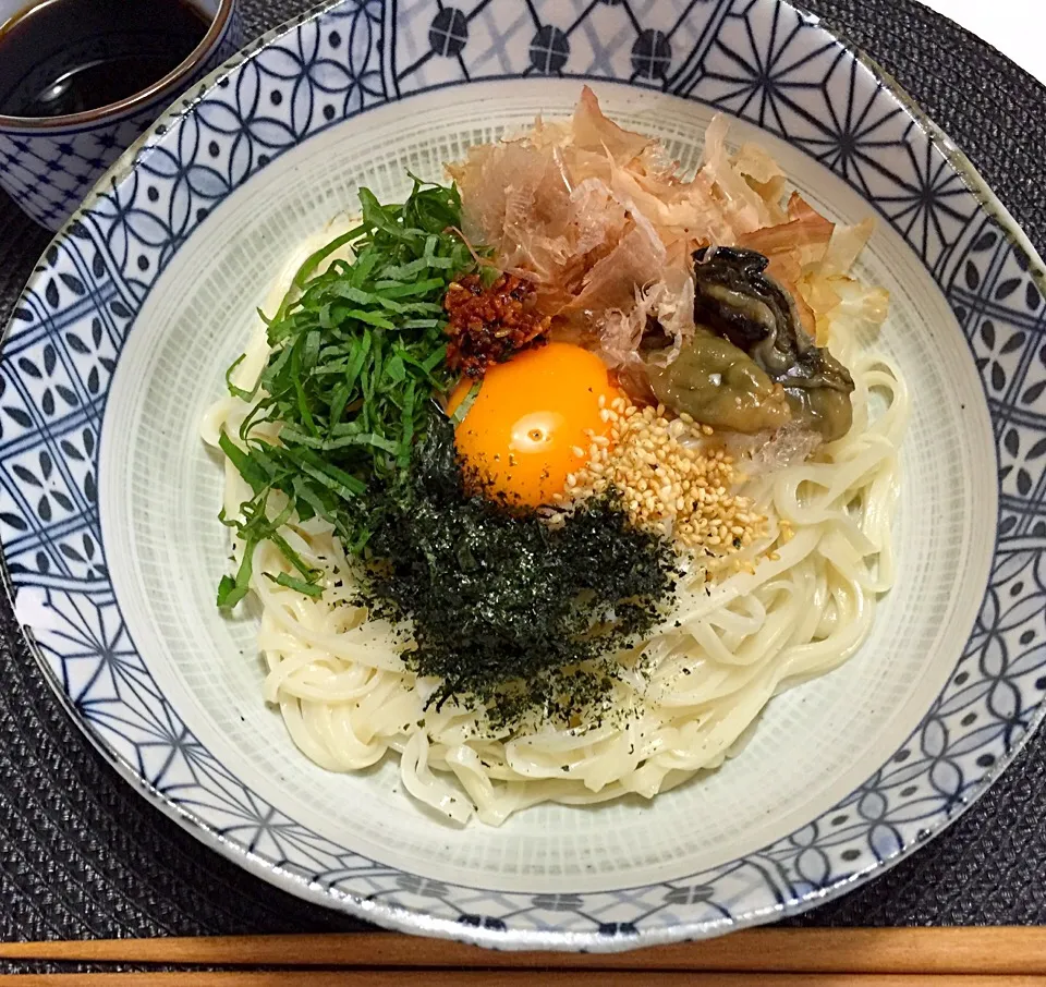 今日のお昼は釜玉うどん♪|みほままこさん