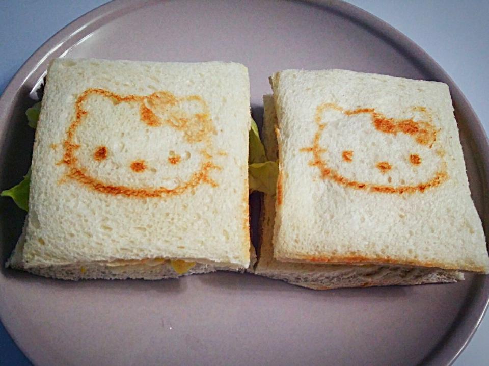 Hello Kitty Japanese Egg Mayo Sandwich/🌷lynnlicious🌷 Snapdish[スナップ
