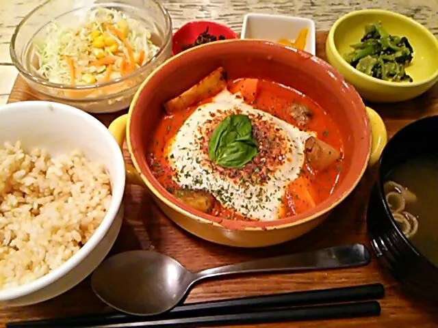 ふわふわ豆腐ハンバーグ 豆乳トマトソース煮込み @玄米食堂smilekitchen|めぐチー🌿さん