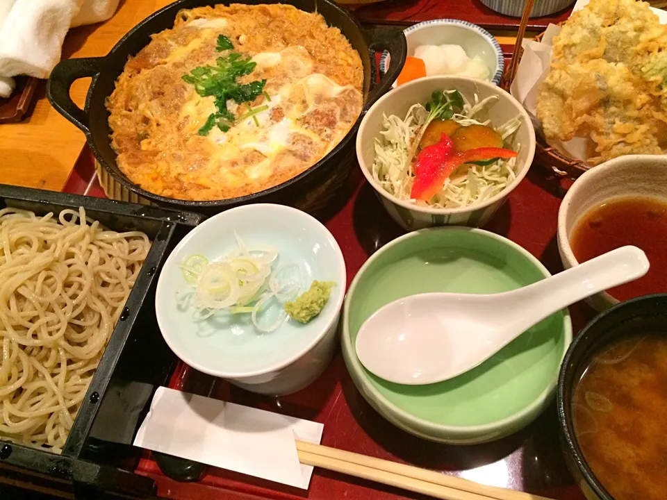 かつ煮、てんぷら定食|wildcat山猫さん