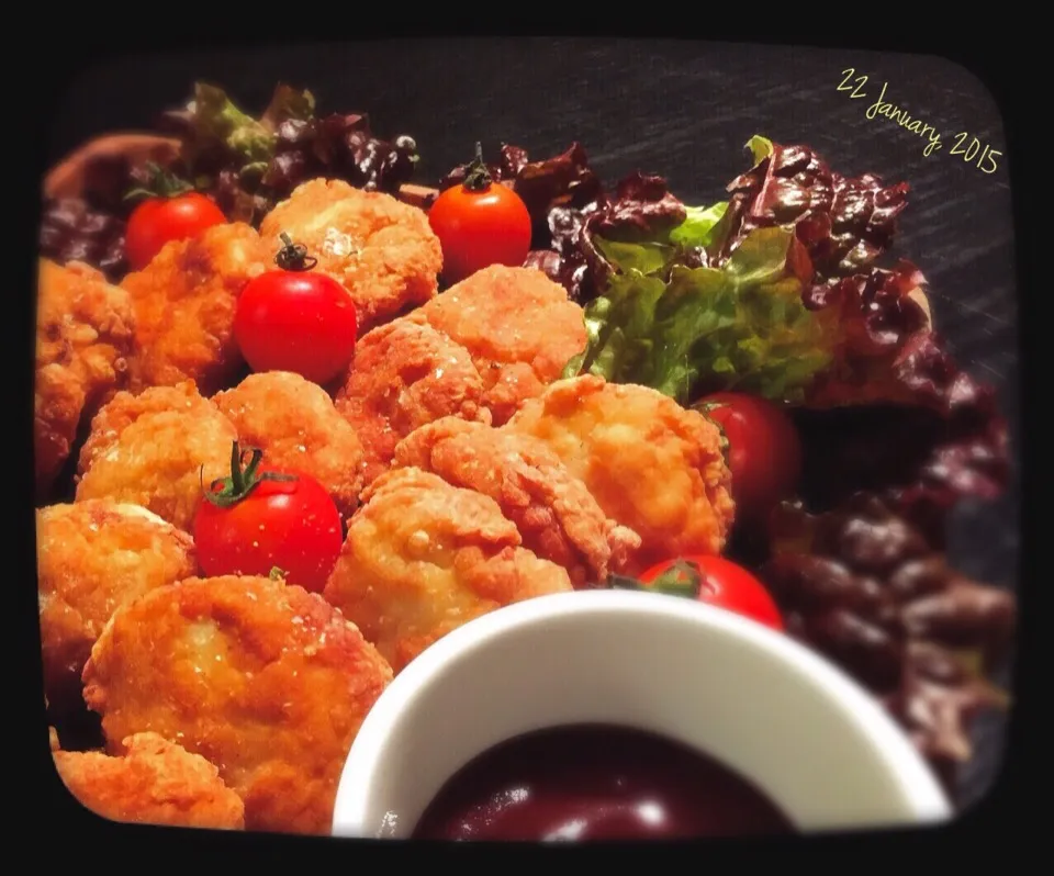 みったんさんのお豆腐鶏胸肉のふんわりチキンナゲット❤︎ハニーBBQソースで✨|さわこさん