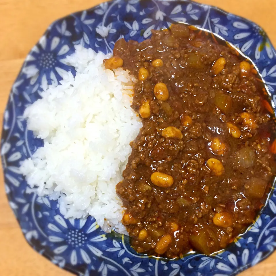 Snapdishの料理写真:ひき肉と大根と豆のカレー|いくたまゆみさん