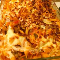 Venison hot Italian sausage with peppers onion and red sauce. Gluten free penne topped with broiled mozzerella|amyさん