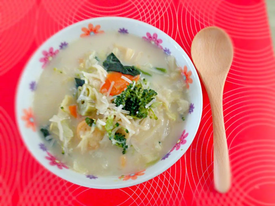 コストコ マッシュポテトとかやのや野菜だし
の簡単ポテトスープ|りんりんさん