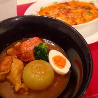 Snapdishの料理写真:スープカレーとスパグラタン|Mica☆さん