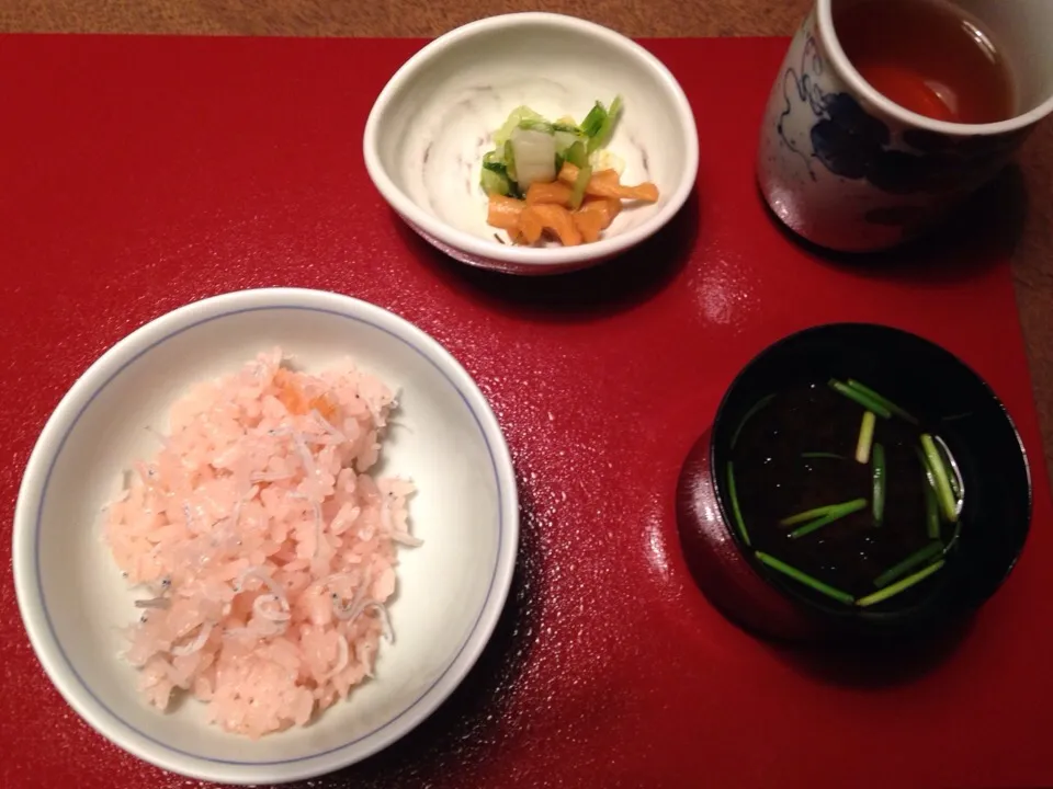 梅風味シラスまぜご飯　赤だし|maiさん