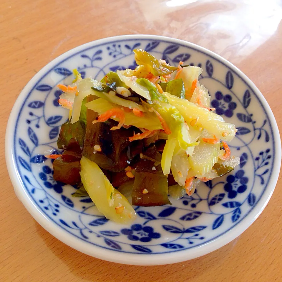 セロリとわかめの酢味噌和え|かわちさん