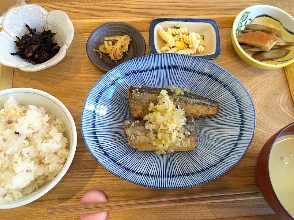 揚げサンマネギ塩ソース定食|Yuco Nagasawaさん