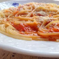 Snapdishの料理写真:Pasta w/thick tomato sauce|eliseさん