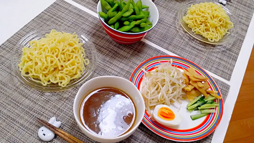 Snapdishの料理写真:今日の夕食 つけ麺、枝豆|pinknari🐰🌈さん