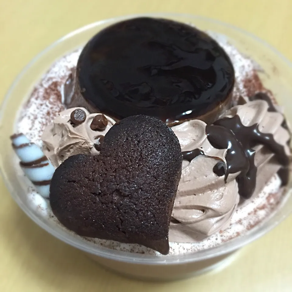 Snapdishの料理写真:チョコプリンアラモード|Mayumi Nakamuraさん