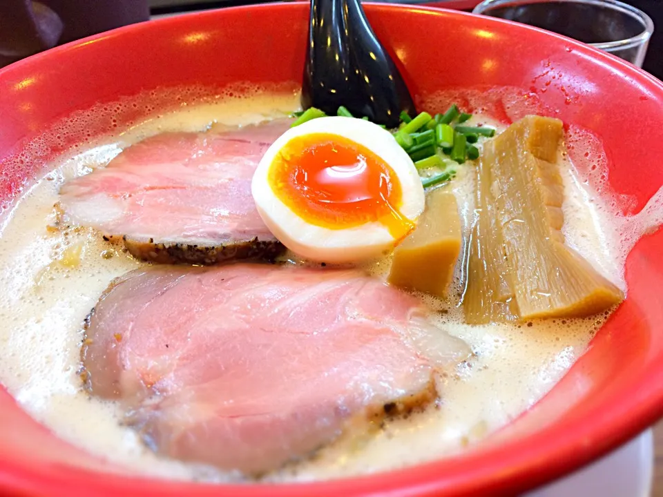 Snapdishの料理写真:あいつのラーメン かたぐるまの濁とん塩ラーメン♪|BRASH bisさん