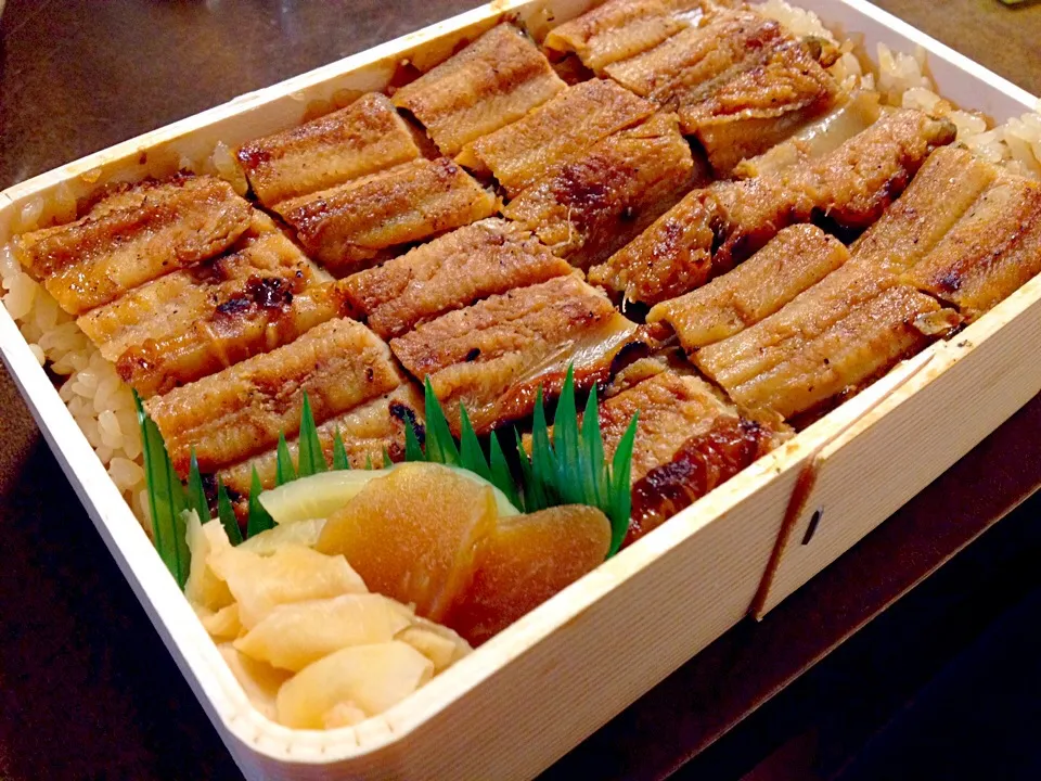 宮島うえの穴子飯（お弁当）|黒豹さん