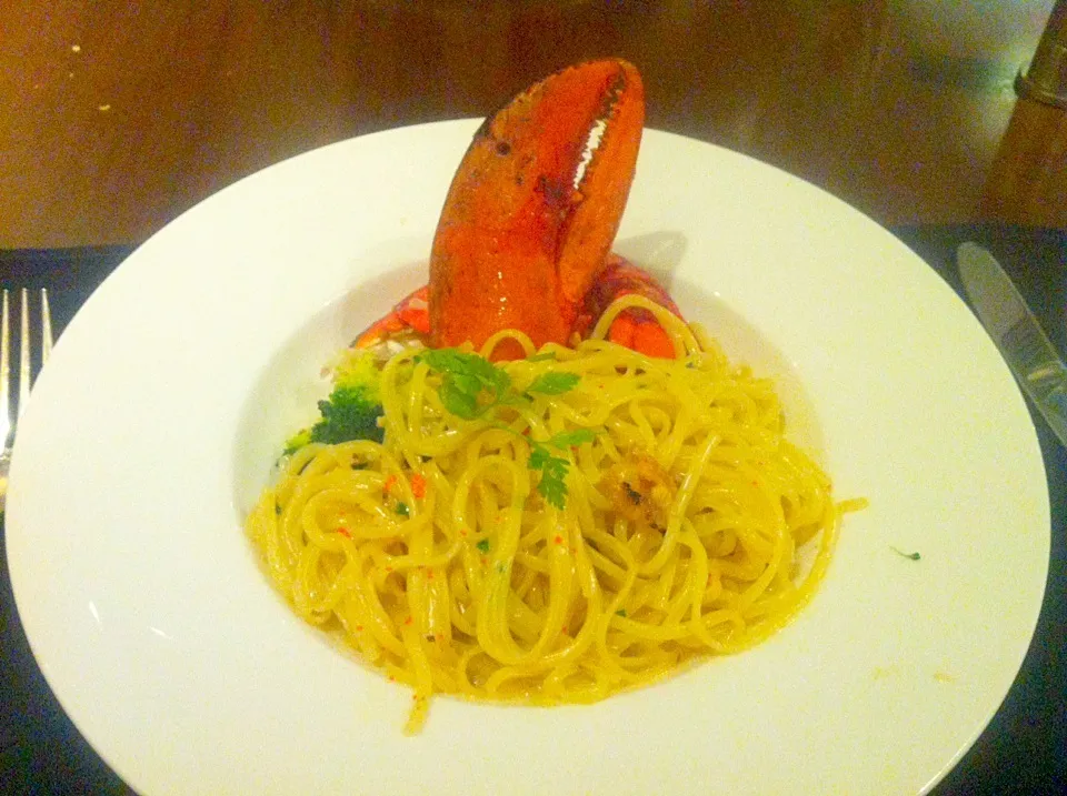 Boston lobster linguine|skyblueさん