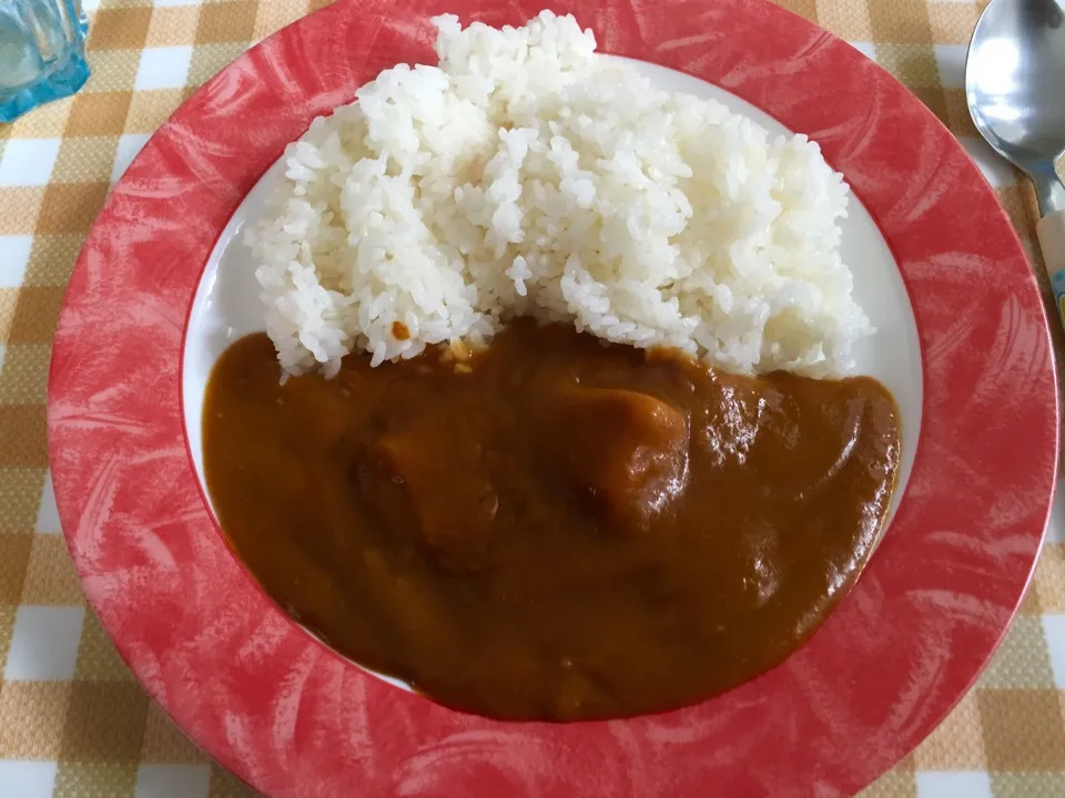 お昼は、ポークカレー。|Kojiさん