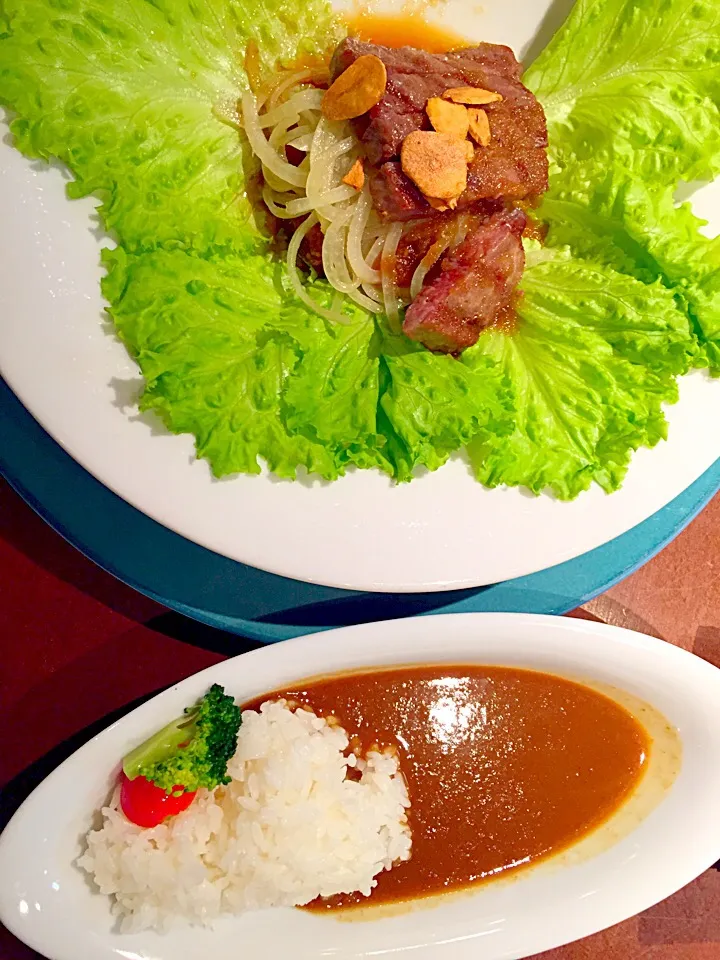 Steak + curry rice. #lunch|Urbano Carrolleさん