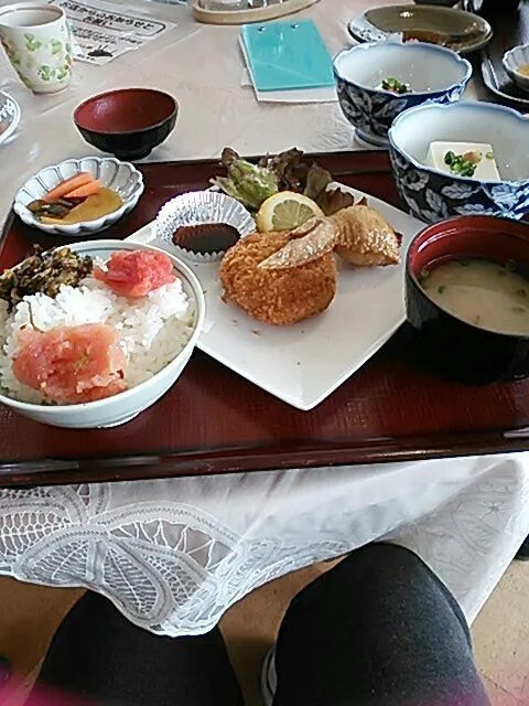 Snapdishの料理写真:高菜　明太子　食べ放題　なんて　幸せ(♡˙︶˙♡)　さかえや　明太子　小郡店|ohanaさん