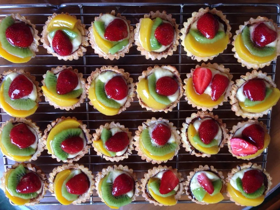 Fruit Tart Soldiers|Indah Levieさん