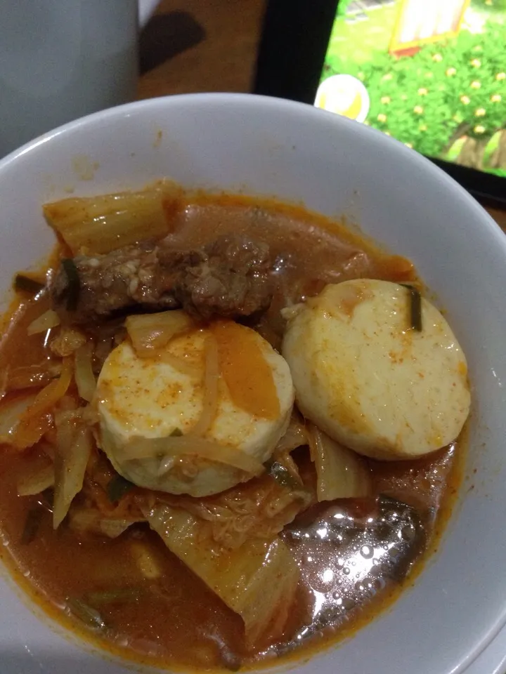 Kimchi Soup with Tofu|Indah Levieさん