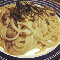 Snapdishの料理写真:舞茸の和風パスタ|Yukie Takedaさん