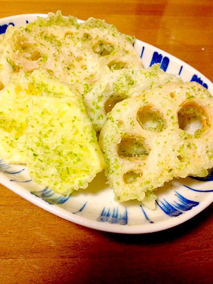 Snapdishの料理写真:レンコンときたあかりの磯辺揚げ💕|まいりさん