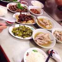 Snapdishの料理写真:Bak Kut Teh 肉骨茶 [Singapore Popular Local Food]|Sakuraaaaaさん