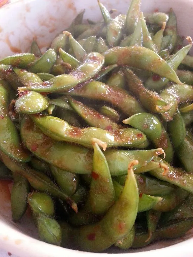 sweet and spicy edamame.|Polly Gelfusoさん