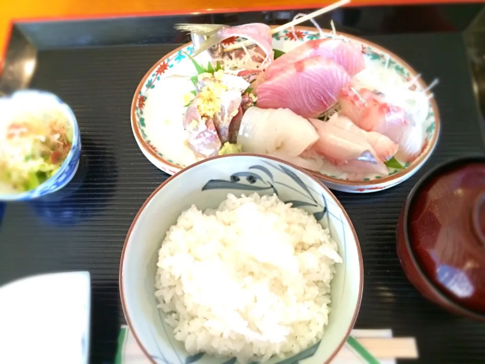 刺身定食|ユキティモさん