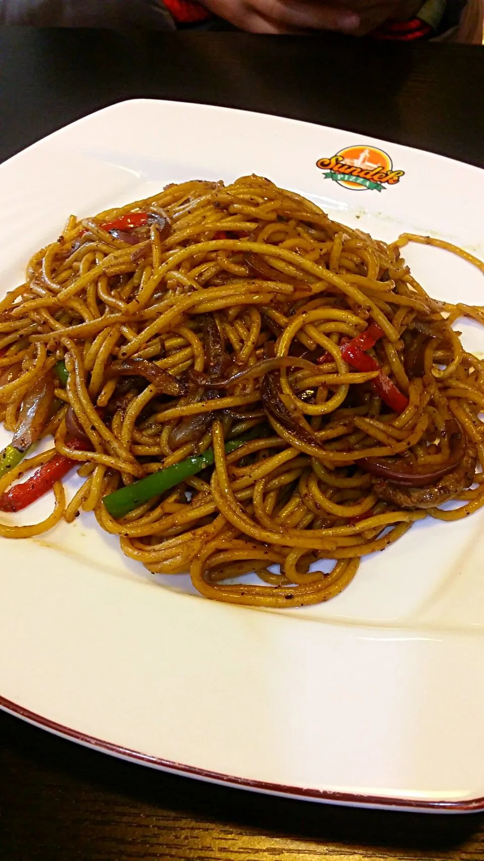 Spaghetti with black pepper.|Elyiorazさん