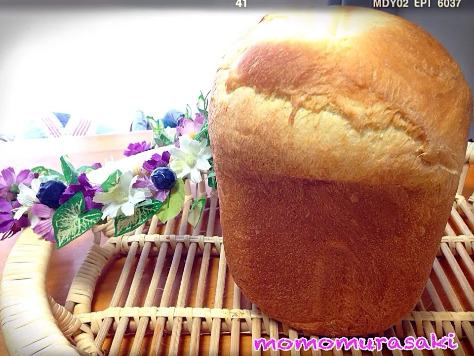 まーぶるちゃん焼いたよ〜💕🇬🇧🍞イギリスパン！|ももさん