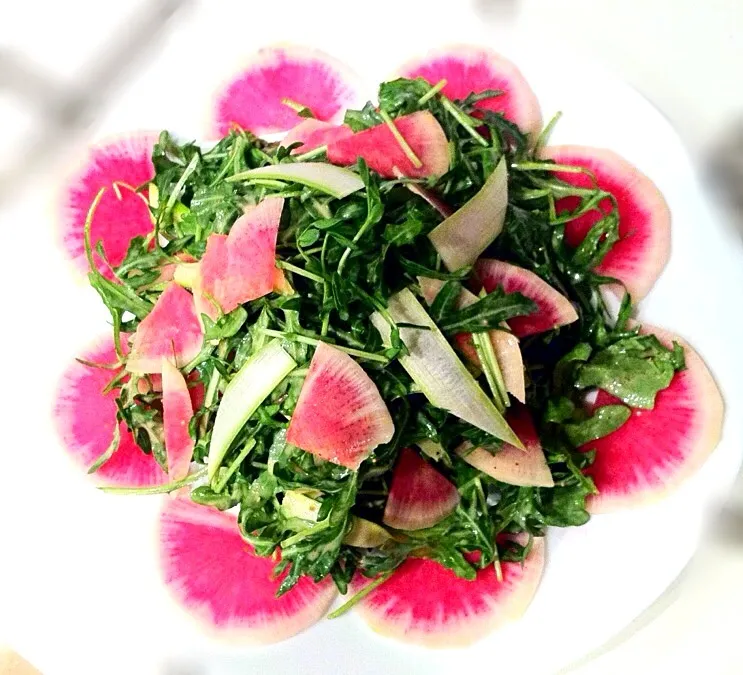 Snapdishの料理写真:Watermelon radish and arugula salad with shaved asparagus and jalapeño dressing.|Patricia Aさん