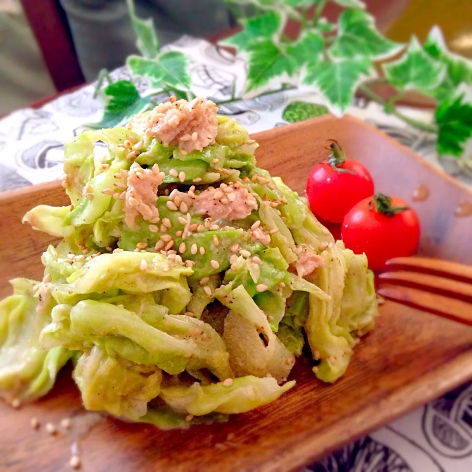 ハナたなさんの料理 茹でキャベツの胡麻マヨサラダ♡|ららさん